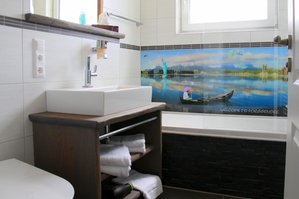 Ferienwohnung-Koenigsschloesser Fussen Room photo